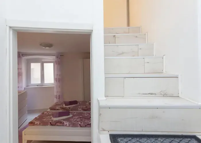 Old Town Centar, Cozy And Quiet Modern Apartment